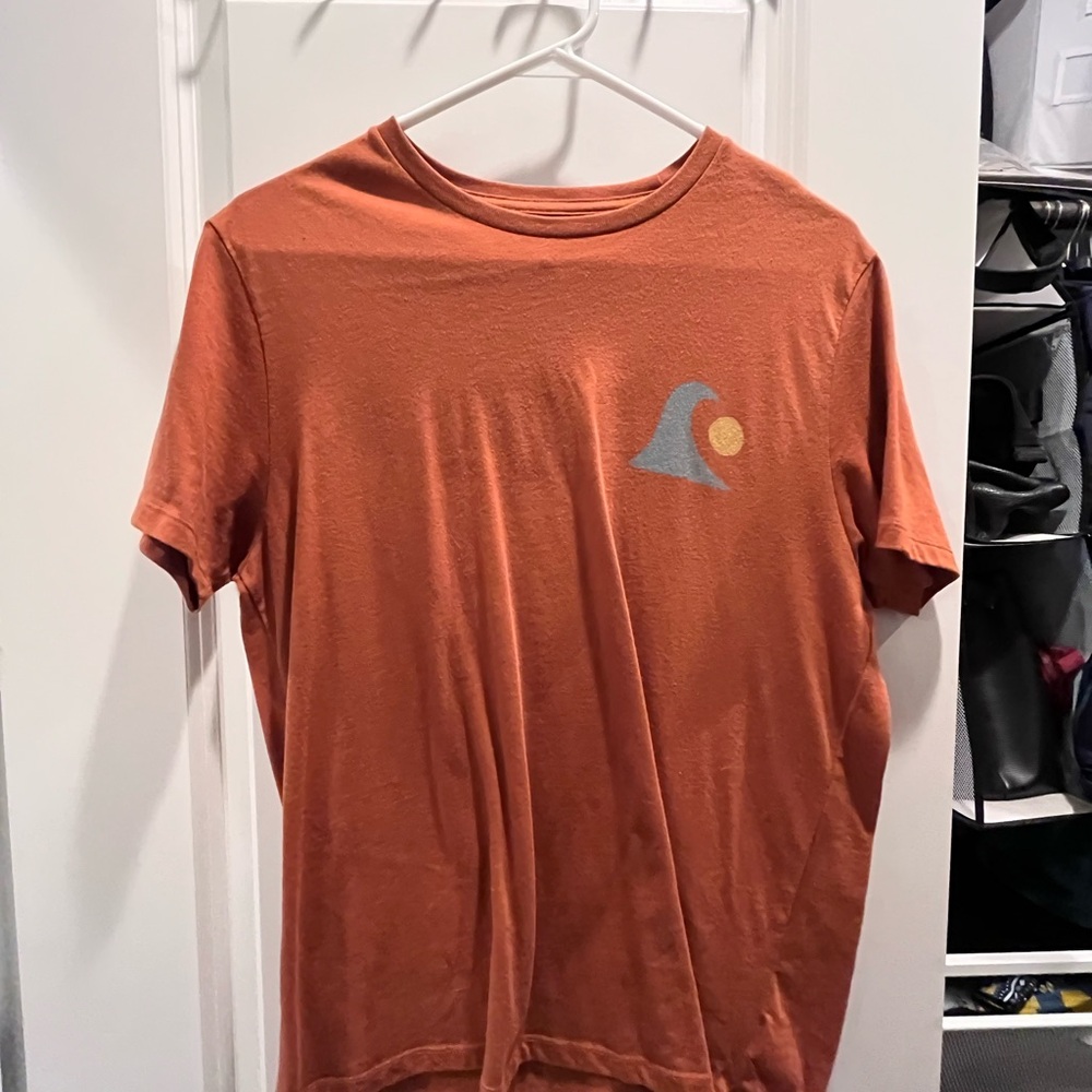 Old Navy Rust Graphic Tee